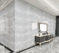 还是在广告标识和交通工具的应用中