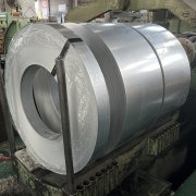 年产能2.5万辆；二是湖里7.9米以下中型客车生产