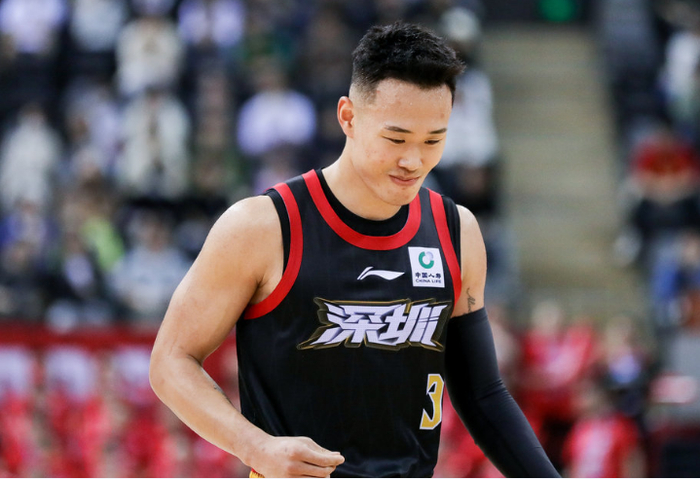 史密斯准绝杀助深圳逆转广州终结三连败