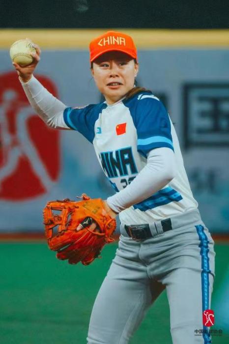 浙江队33-6大胜江苏队 首届垒球联赛圆满收官