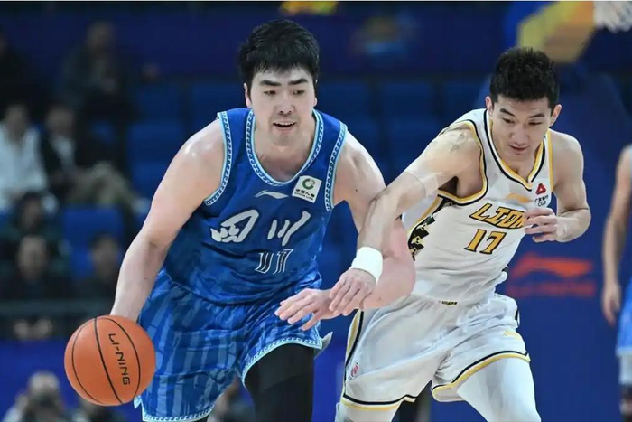 四川男篮41连败逼近赛季全败 系统性崩塌引联赛